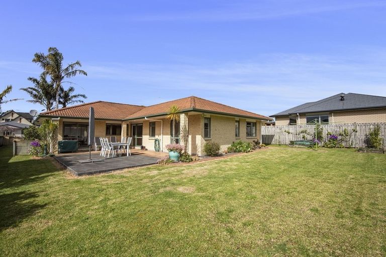 Photo of property in 11 Chatsfield Place, Te Kamo, Whangarei, 0112