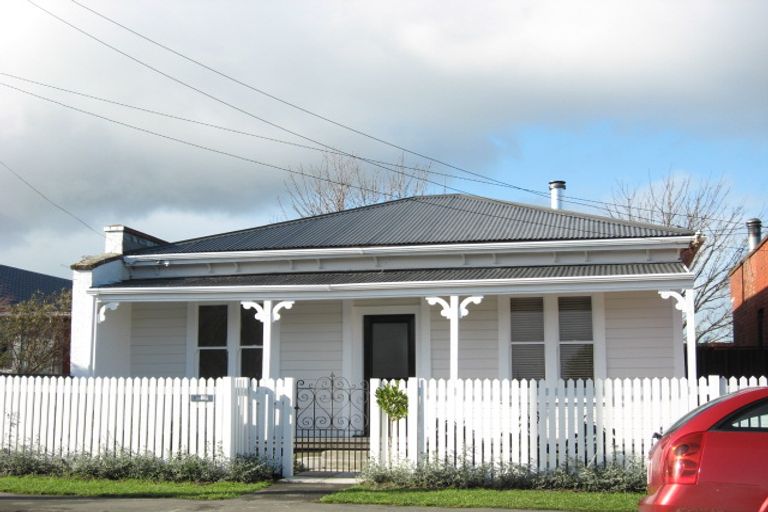 Photo of property in 50 Caledonian Road, St Albans, Christchurch, 8014