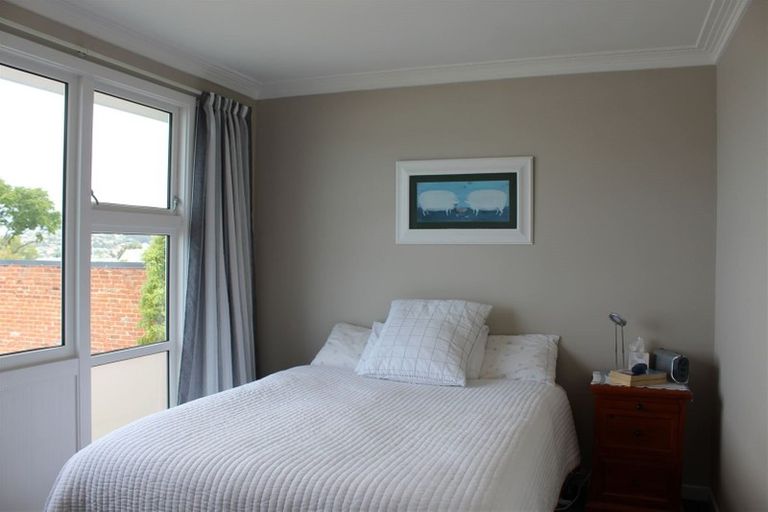 Photo of property in 92 Eglinton Road, Mornington, Dunedin, 9011