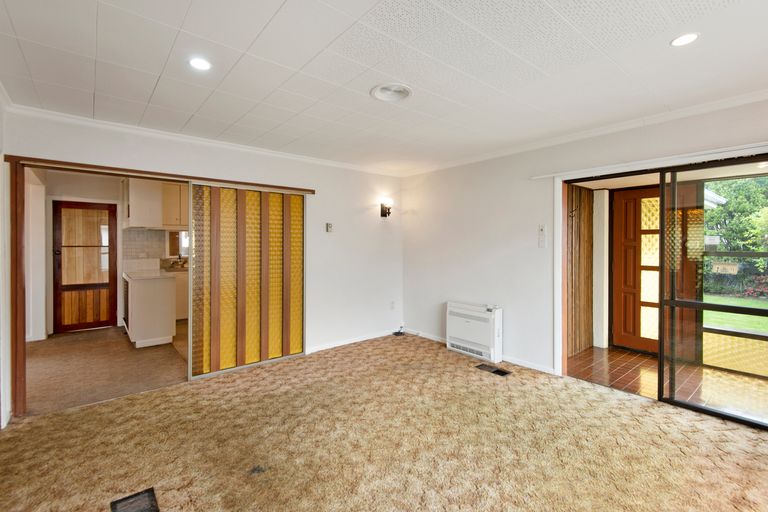 Photo of property in 39 Branston Street, Hornby, Christchurch, 8042