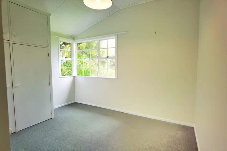 Photo of property in 69 Balmain Road, Birkenhead, Auckland, 0626
