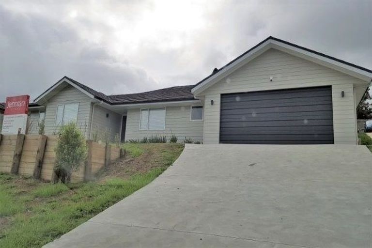 Photo of property in 42 Briden Drive, Tikipunga, Whangarei, 0112