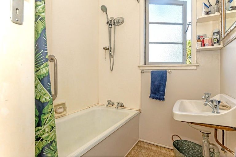 Photo of property in 754 Childers Road, Elgin, Gisborne, 4010