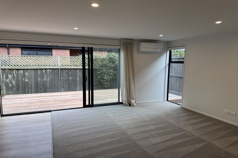 Photo of property in 2/74 Southampton Street, Sydenham, Christchurch, 8023
