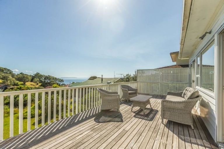 Photo of property in 65 Churchill Road, Murrays Bay, Auckland, 0630
