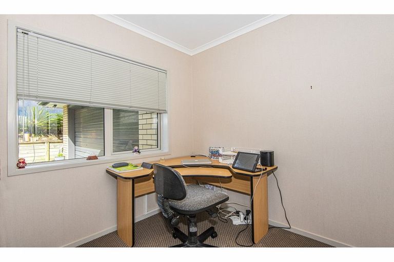 Photo of property in 35 Briden Drive, Tikipunga, Whangarei, 0112