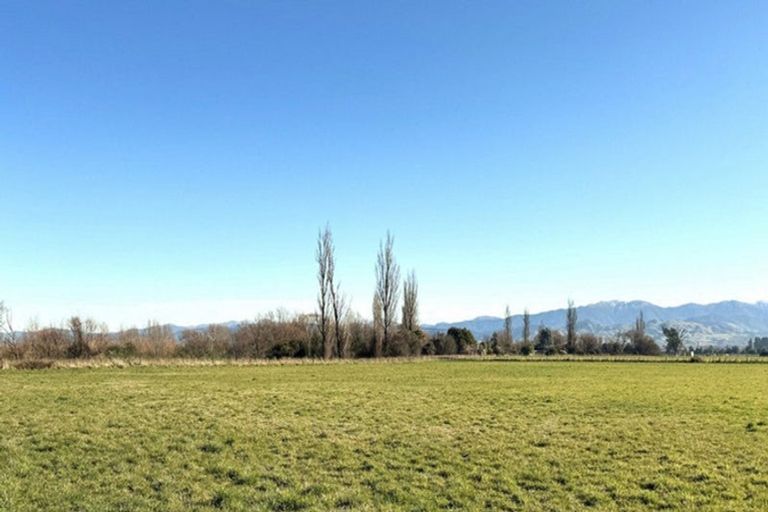 Photo of property in 250 South Road, Solway, Masterton, 5885
