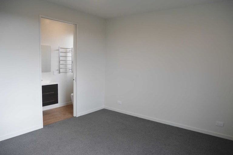 Photo of property in 132 Warden Street, Shirley, Christchurch, 8013