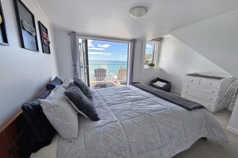 Photo of property in 15 Torkar Road, Clarks Beach, 2122
