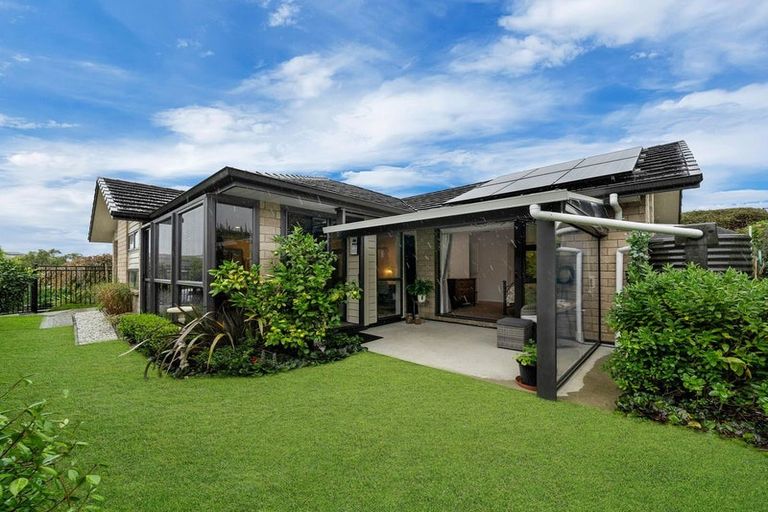 Photo of property in 2 Lochside Lane, Pokeno, 2402