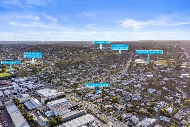 Photo of property in 174c Archers Road, Glenfield, Auckland, 0629