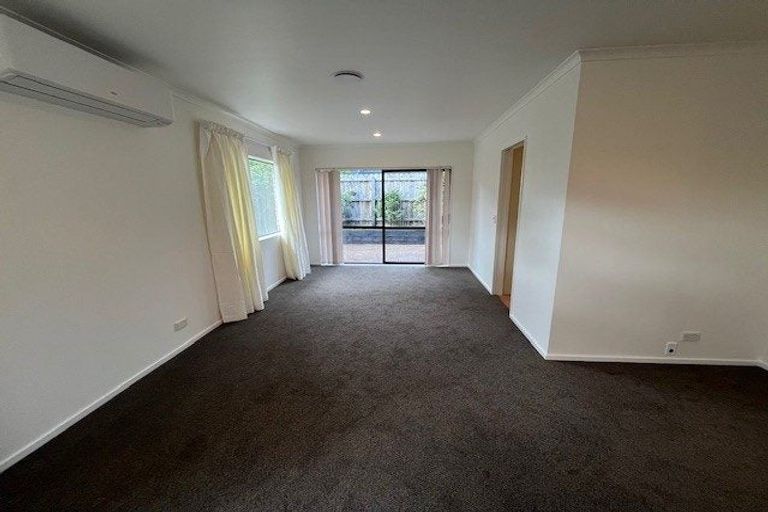 Photo of property in 9 Ardkeen Place, East Tamaki, Auckland, 2016