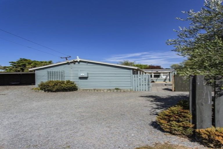 Photo of property in 2 Penfold Square, Leithfield, 7481