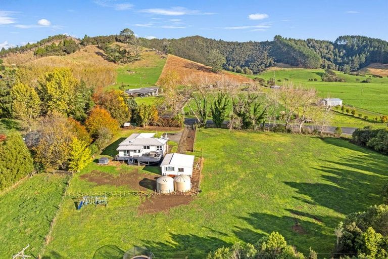 Photo of property in 705 Paparimu Road, Mangatawhiri, Papakura, 2583