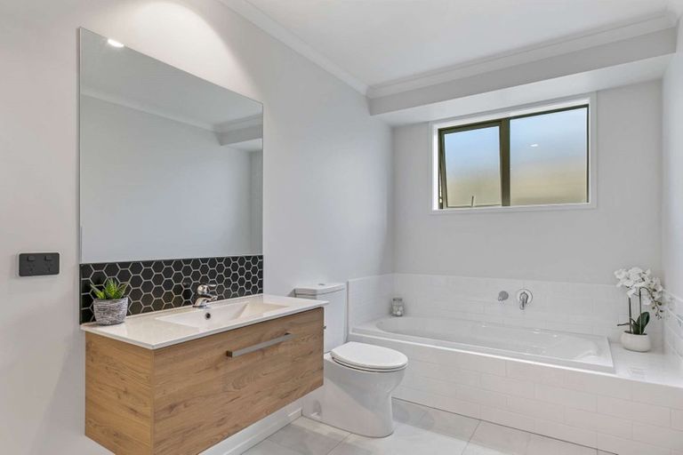 Photo of property in 35 Trewern Avenue, Chartwell, Hamilton, 3210