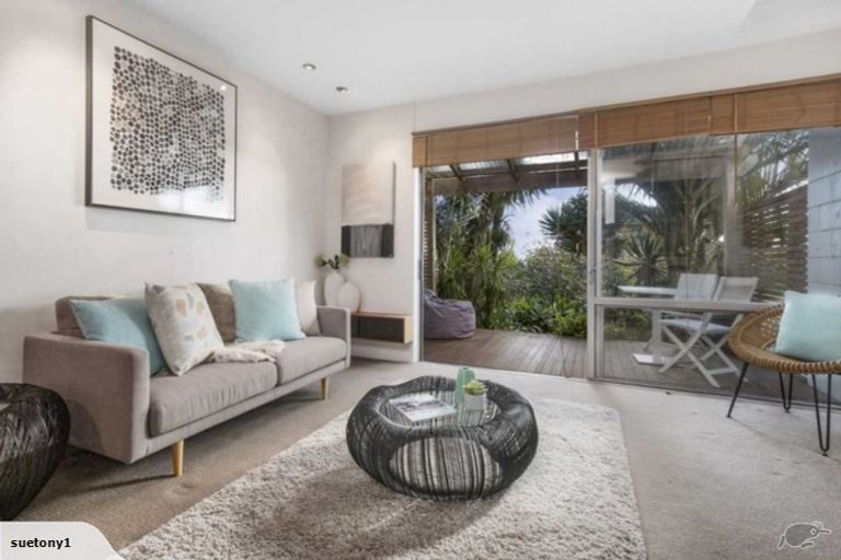 Photo of property in 4/10 George Street, Mount Eden, Auckland, 1024