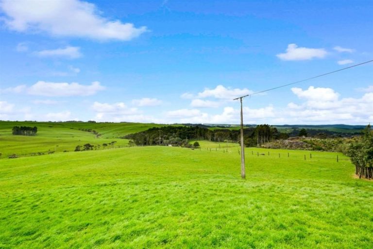 Photo of property in 55 Alf Access Road, Helensville, 0875