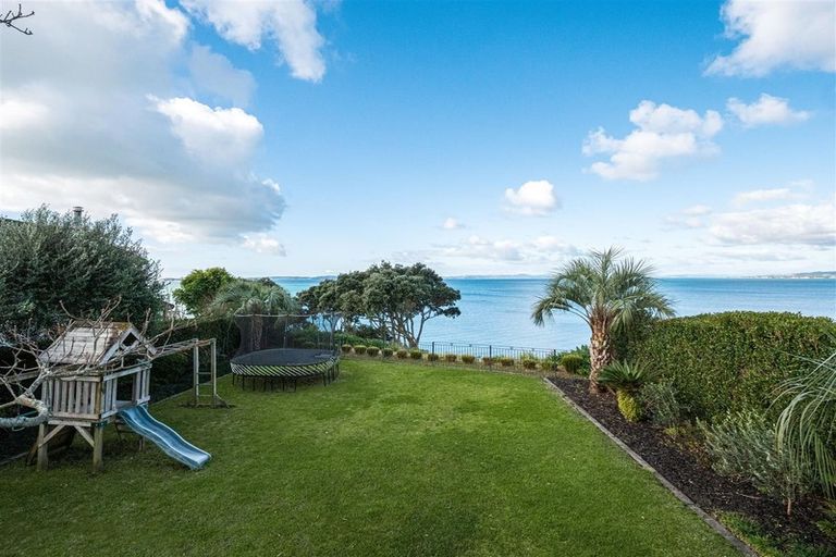 Photo of property in 136 Clovelly Road, Bucklands Beach, Auckland, 2012