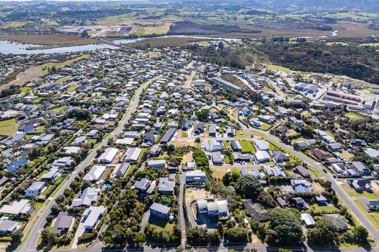 Photo of property in 34a Moir Point Road, Mangawhai Heads, Mangawhai, 0505