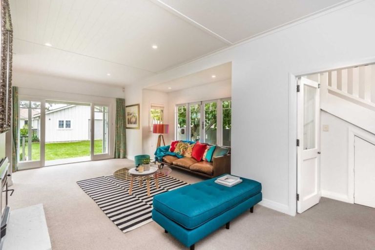 Photo of property in 69 Ngataringa Road, Devonport, Auckland, 0624