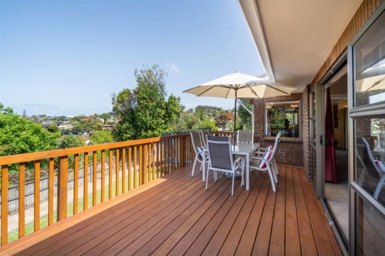 Photo of property in 7 Theodora Place, Mairangi Bay, Auckland, 0630