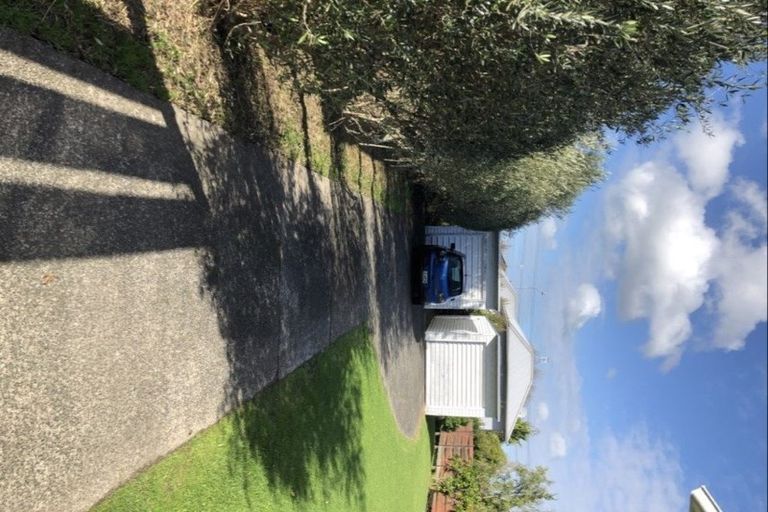 Photo of property in 26 Evelyn Place, Hillcrest, Auckland, 0627