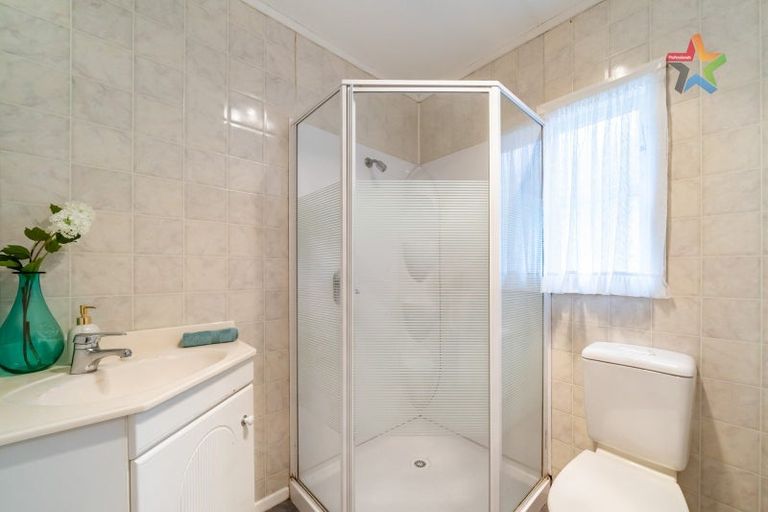 Photo of property in 106 Hine Road, Wainuiomata, Lower Hutt, 5014