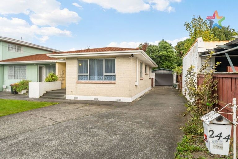 Photo of property in 244 Waiwhetu Road, Waterloo, Lower Hutt, 5011