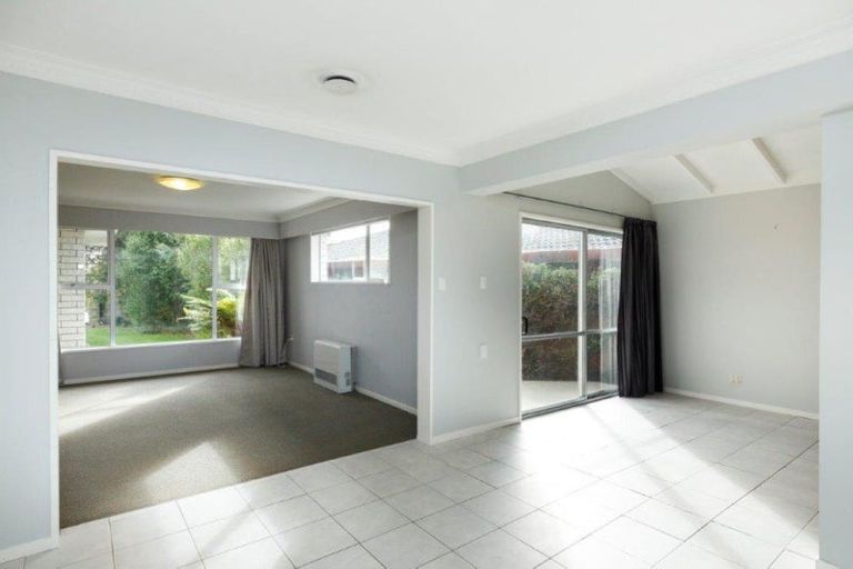 Photo of property in 84 Buick Crescent, Awapuni, Palmerston North, 4412