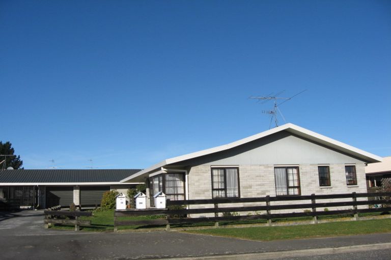 Photo of property in 61 Arthur Street, Winton, 9720