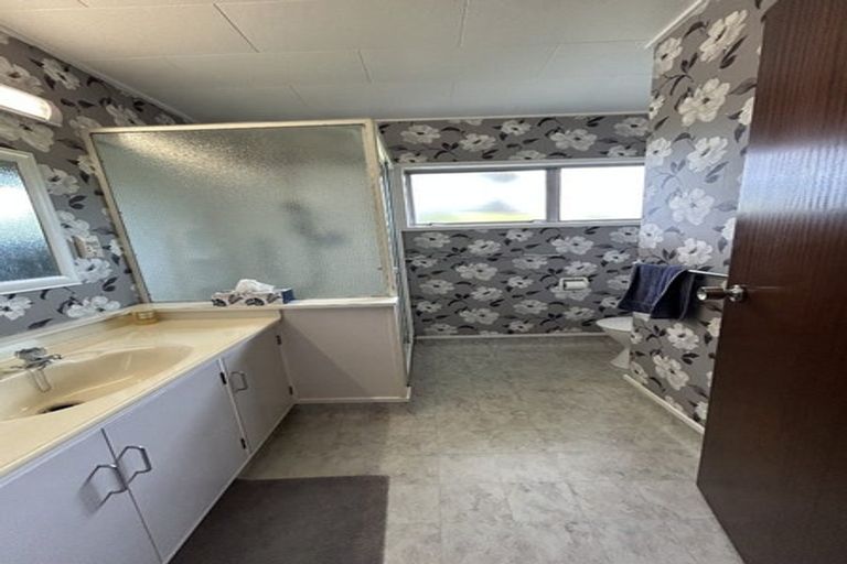 Photo of property in 8 Miller Place, Masterton, 5810