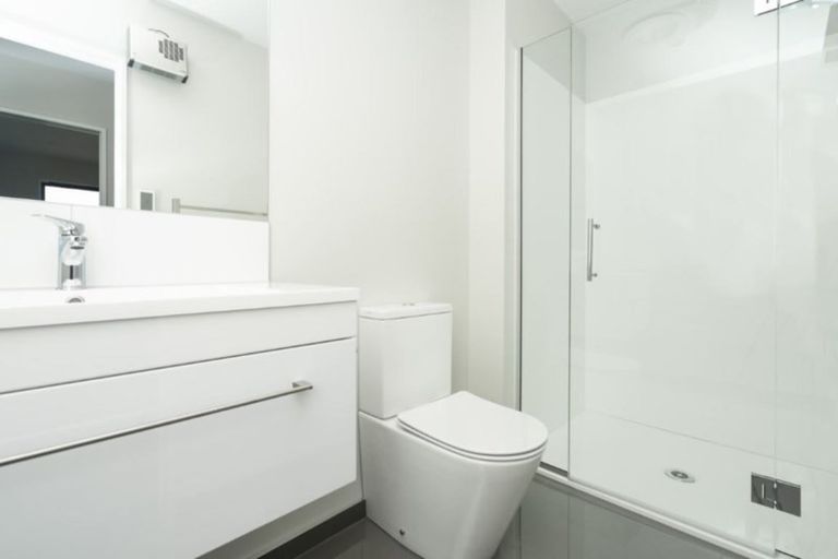 Photo of property in 91 Faringdon Boulevard, Rolleston, 7615