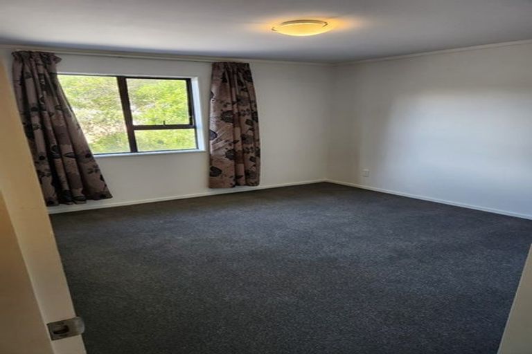 Photo of property in 71a Middleton Road, Johnsonville, Wellington, 6037