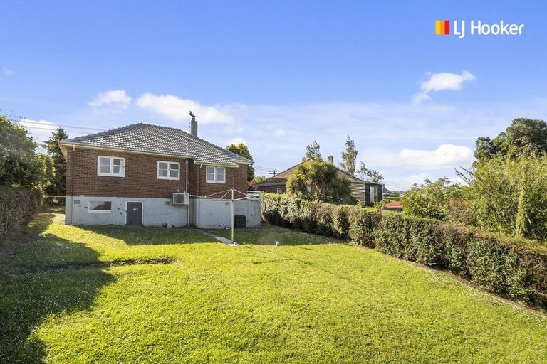 Photo of property in 52 Puketai Street, Andersons Bay, Dunedin, 9013