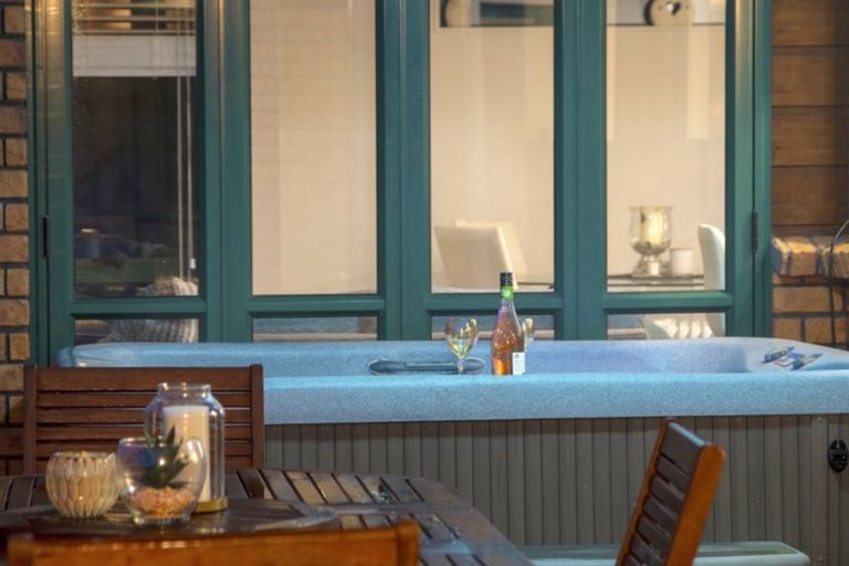 Photo of property in 264 Logan Road, Buckland, Pukekohe, 2677