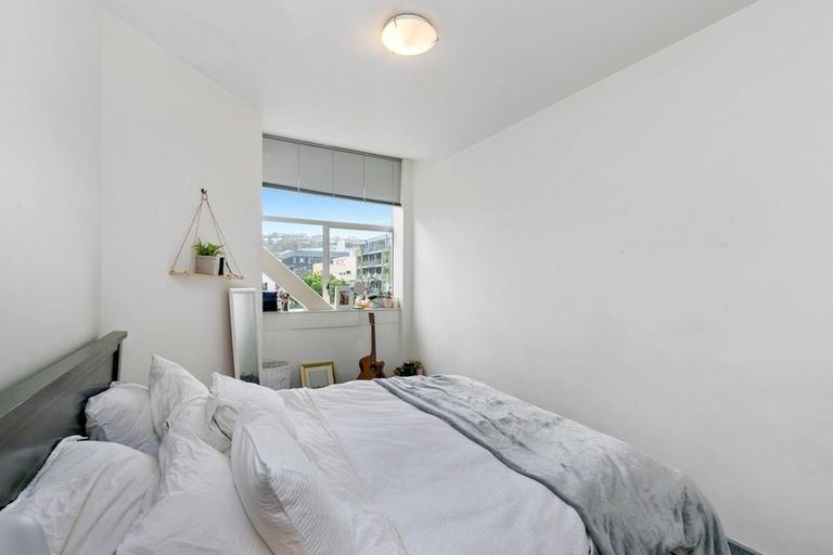 Photo of property in City Lodge, 303/115 Vivian Street, Te Aro, Wellington, 6011