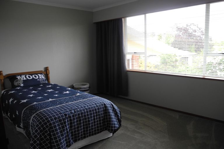 Photo of property in 11 Oxford Street, Waimate, 7924