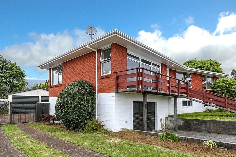 Photo of property in 5 Handley Place, Glen Avon, New Plymouth, 4312