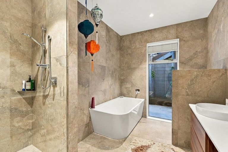 Photo of property in 50 Woodlau Rise, Huntsbury, Christchurch, 8022