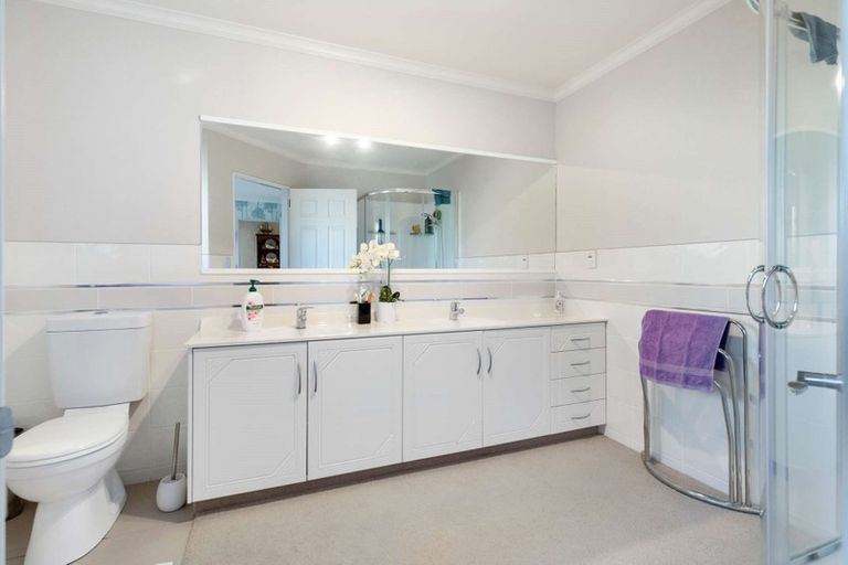 Photo of property in 9 Sovereign Drive, Papamoa Beach, Papamoa, 3118