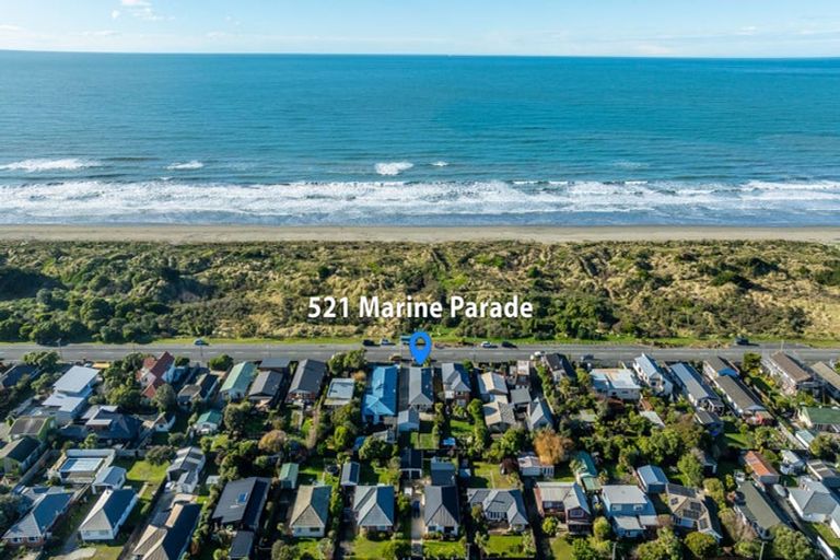 Photo of property in 521 Marine Parade, South New Brighton, Christchurch, 8062