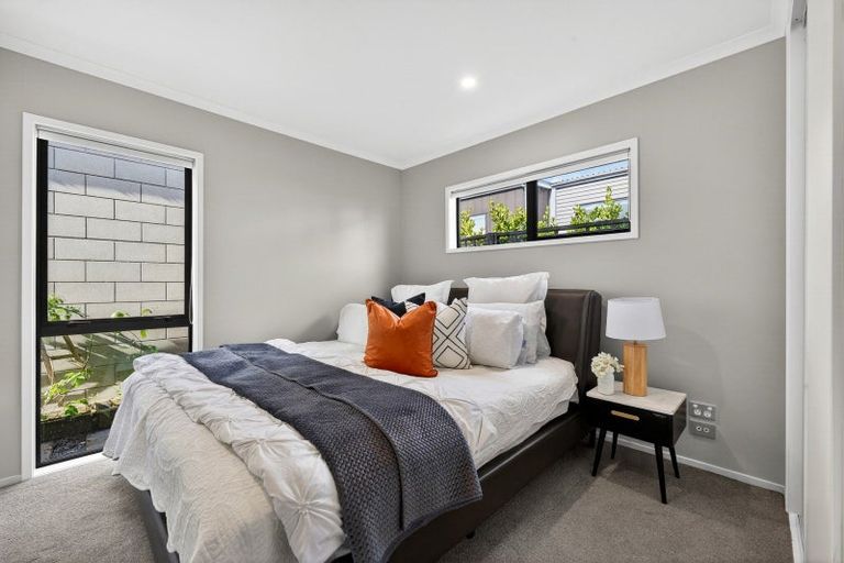 Photo of property in 17 Chaffinch Road, Hobsonville, Auckland, 0616