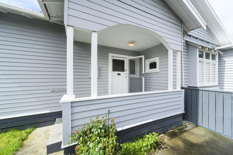 Photo of property in 126 Heretaunga Street, Palmerston North, 4414