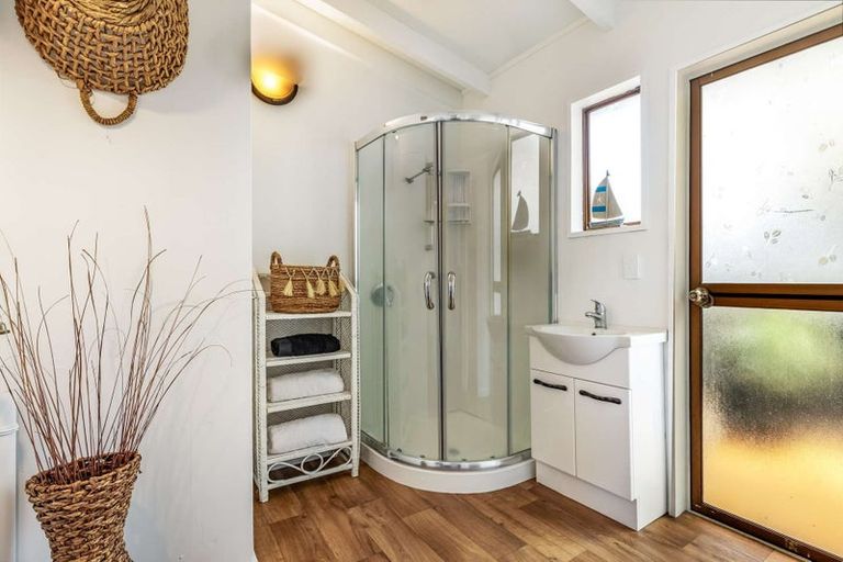 Photo of property in 3 Costello Crescent, Pukehina, Te Puke, 3189