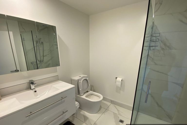 Photo of property in 2/277 Armagh Street, Christchurch Central, Christchurch, 8011