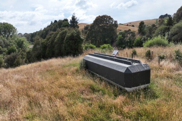 Photo of property in 599c Longbush Road, Hinakura, Masterton, 5884