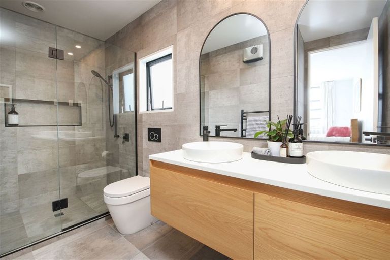 Photo of property in 55c Bishop Street, St Albans, Christchurch, 8014