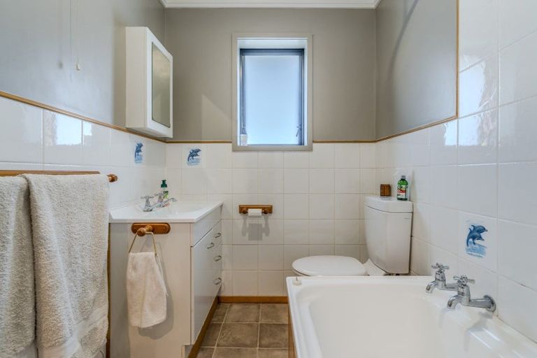 Photo of property in 2 Flower Street, Fairfield, Dunedin, 9018