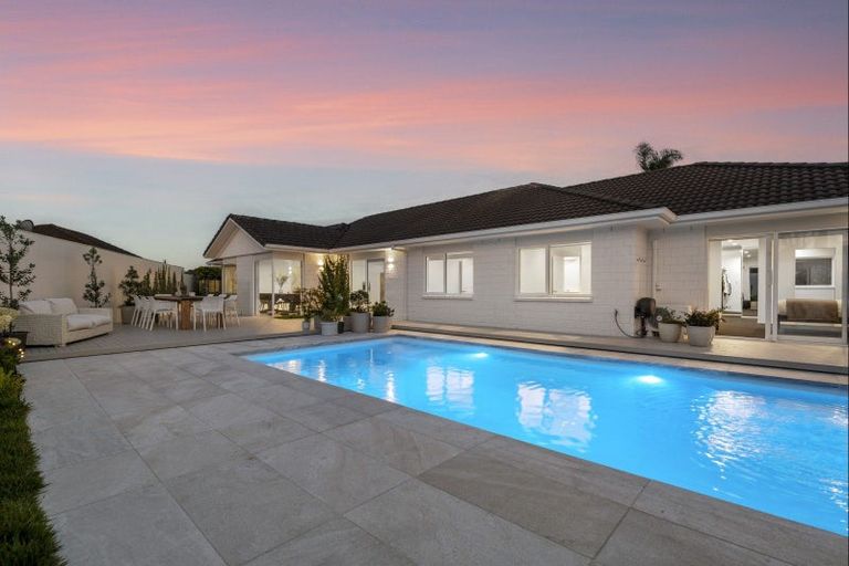 Photo of property in 19 Popata Close, Papamoa Beach, Papamoa, 3118