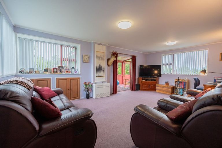 Photo of property in 25 Mackinnon Loop, Te Anau, 9600